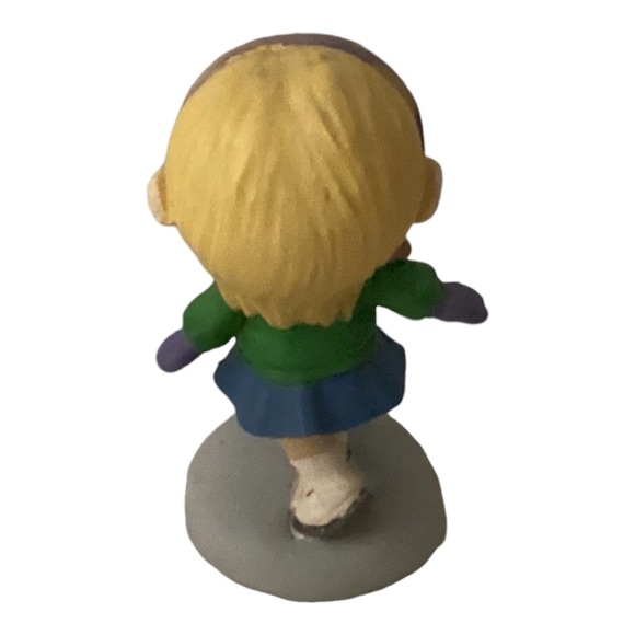 Vintage Tender Times Girl Ice Skating Figurine - Picture 2 of 6